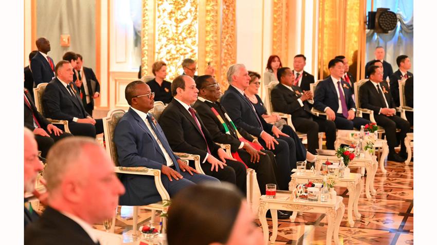 الرئيس عبد الفتاح السيسي يشارك في حفل العشاء الذي أقامه الرئيس بوتين