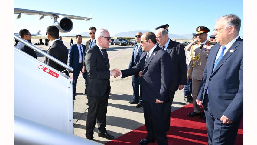 Le Président Al-Sissi quitte la République hellénique, se dirigeant à Moscou