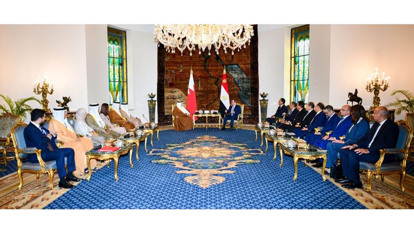 الرئيس عبد الفتاح السيسي يستقبل ولي عهد مملكة البحرين ورئيس مجلس الوزراء بقصر الاتحادية