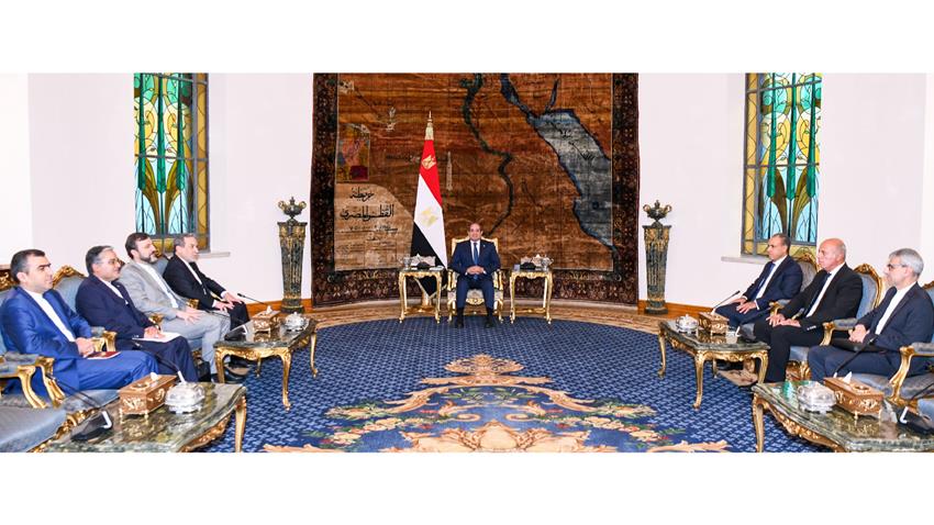 Le Président Al-Sissi reçoit le Ministre iranien des Affaires étrangères et le directeur de l’AIEA