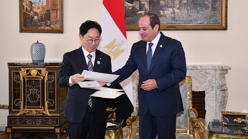 الرئيس عبد الفتاح السيسي يستقبل المبعوث الخاص لرئيس جمهورية كوريا الجنوبية