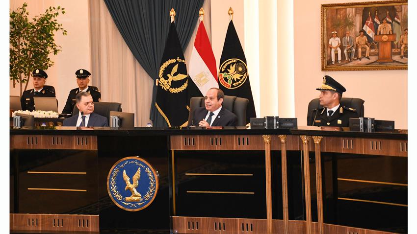 الرئيس عبد الفتاح السيسي يقوم بزيارة أكاديمية الشرطة