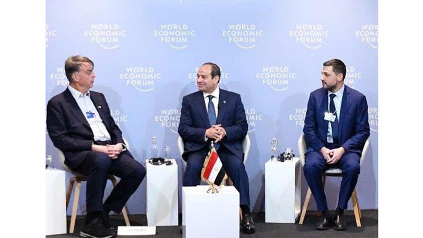Le Président Al-Sissi assiste à Davos à un dialogue avec les Chefs du monde d’affaires