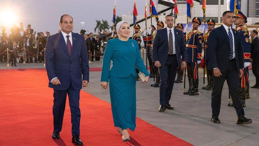 قرينه السيد الرئيس