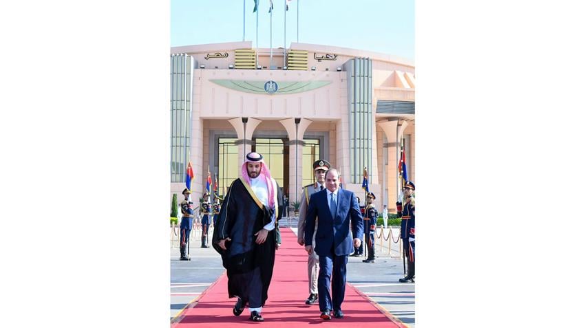 الرئيس عبد الفتاح السيسي يودع ولي عهد المملكة العربية السعودية رئيس مجلس الوزراء
