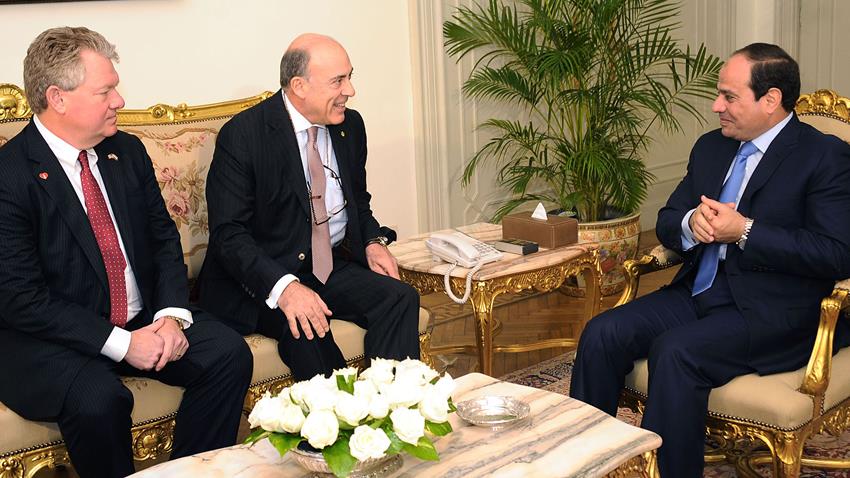 الرئيس عبد الفتاح السيسى يجتمع مع رئيس مجلس إدارة شركة كوكاكولا العالمية ورئيس مجلس إدارة شركة سيمنز