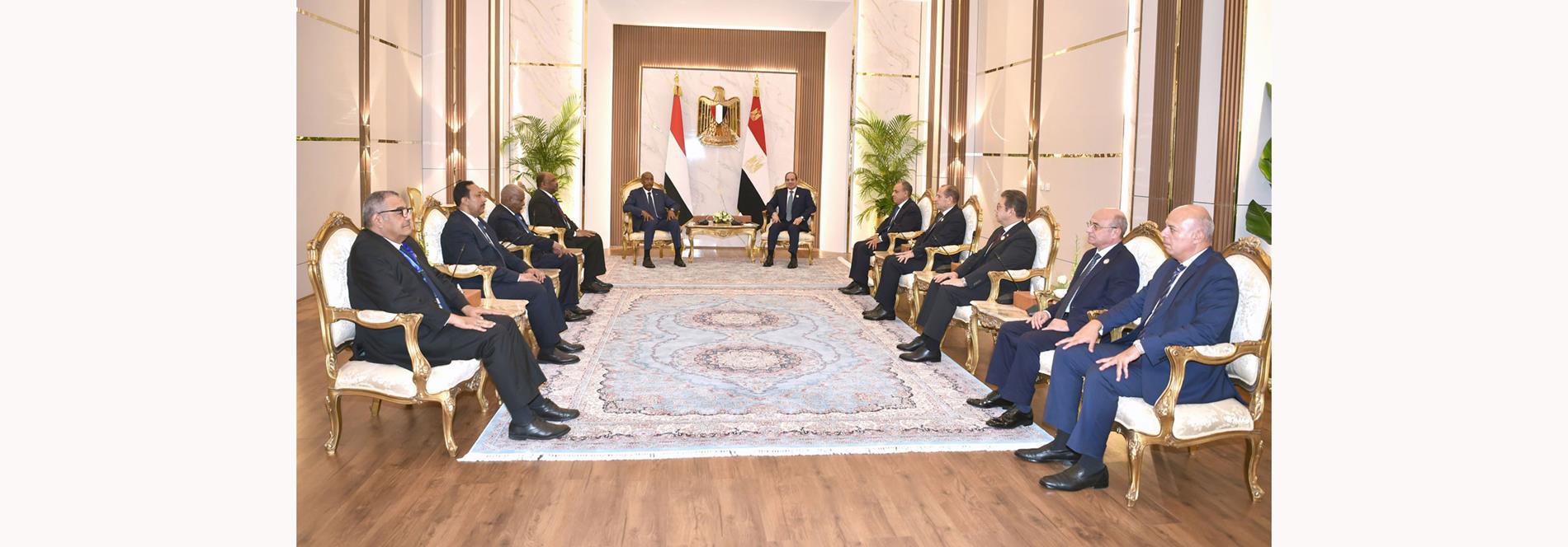 الرئيس عبد الفتاح السيسي يستقبل رئيس مجلس السيادة الانتقالي بجمهورية السودان بمدينة العلمين الجديدة