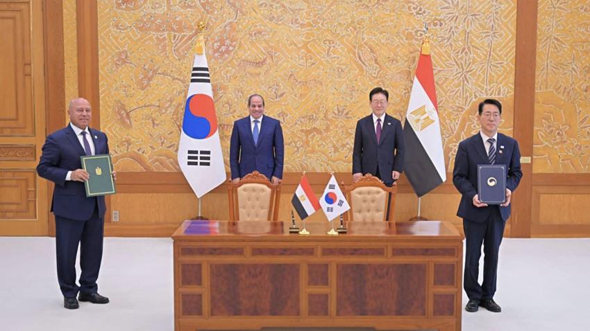 Le Président Al-Sissi rencontre le Président Lee Jae Myung au siège de la Présidence coréenne