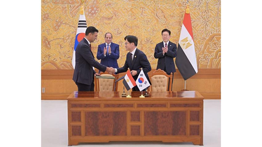 Le Président Al-Sissi rencontre le Président Lee Jae Myung au siège de la Présidence coréenne
