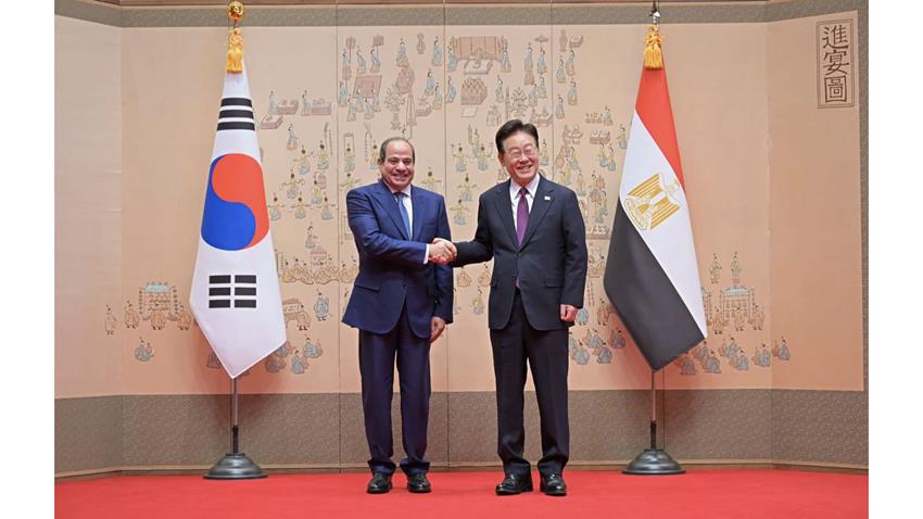 Le Président Al-Sissi rencontre le Président Lee Jae Myung au siège de la Présidence coréenne