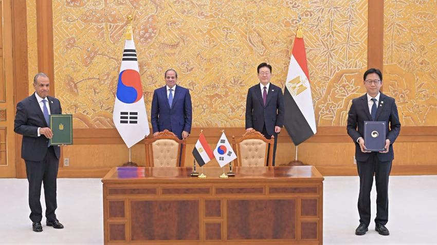 Le Président Al-Sissi rencontre le Président Lee Jae Myung au siège de la Présidence coréenne