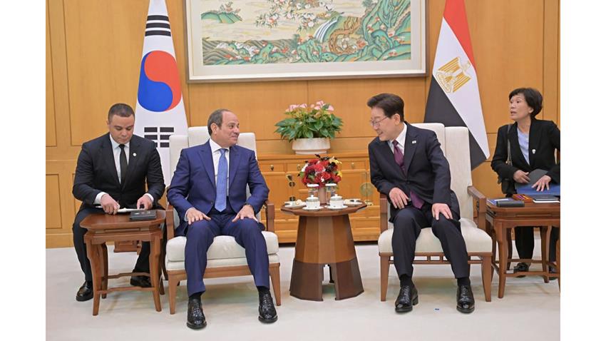 Le Président Al-Sissi rencontre le Président Lee Jae Myung au siège de la Présidence coréenne
