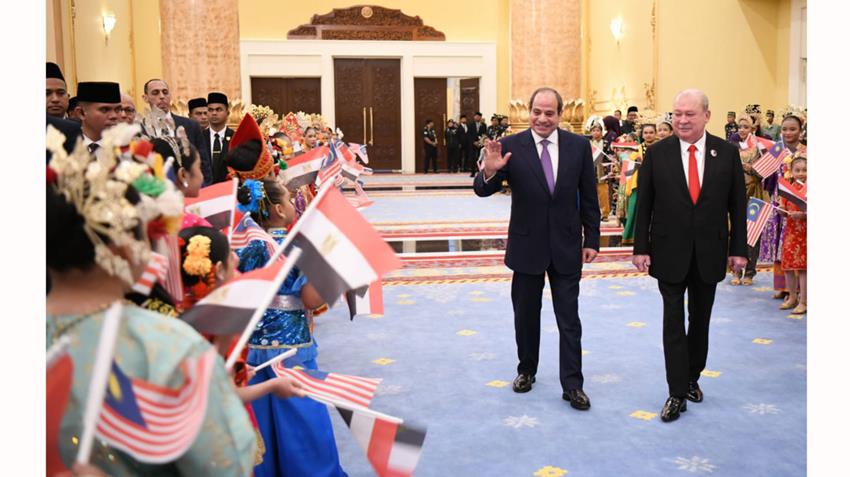Le Président Al-Sissi rencontre le Roi Sultan Ibrahim de Malaisie, au Palais “Istana Negara”