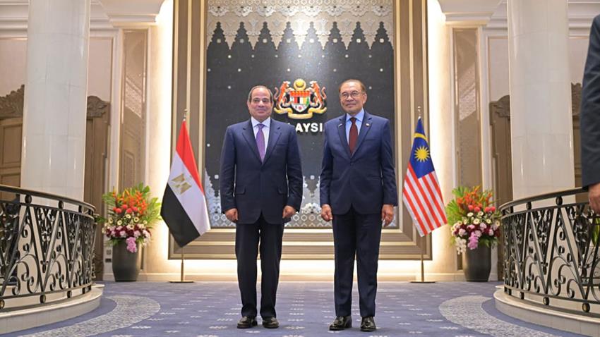 الرئيس عبد الفتاح السيسي يلتقي رئيس وزراء ماليزيا بمقر رئاسة الوزراء الماليزية