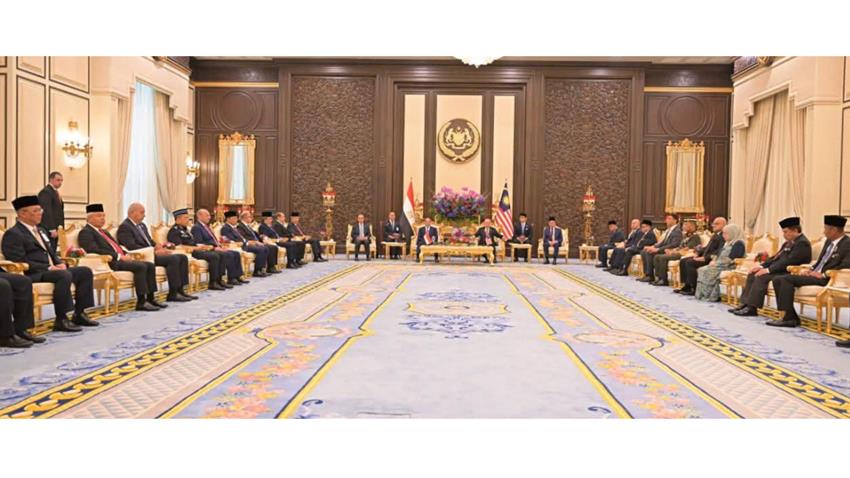 الرئيس عبد الفتاح السيسي يلتقي ملك ماليزيا بالقصر الوطني الماليزي "إستانا نيجارا"