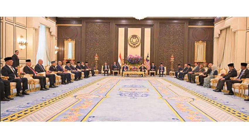 Le Président Al-Sissi rencontre le Roi Sultan Ibrahim de Malaisie, au Palais “Istana Negara”