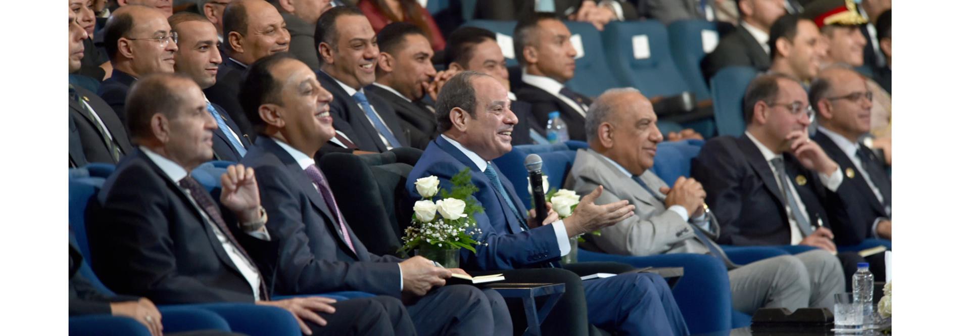 الرئيس عبد الفتاح السيسي يشارك في جلسة الأمن الغذائي والمائي في اليوم الثالث لأعمال منتدى مصر 2026