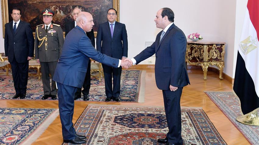 الرئيس عبد الفتاح السيسي يشهد حلف اليمين للفريق كامل الوزير وزيرًا للنقل