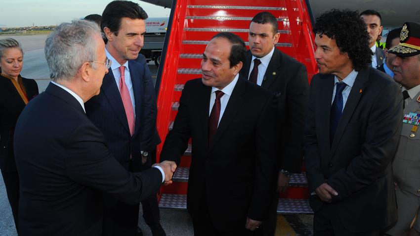 الرئيس عبد الفتاح السيسي يصل إلى العاصمة الإسبانية مدريد