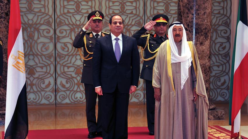 توديع الرئيس عبد الفتاح السيسي بمطار الكويت من أمير دولة الكويت