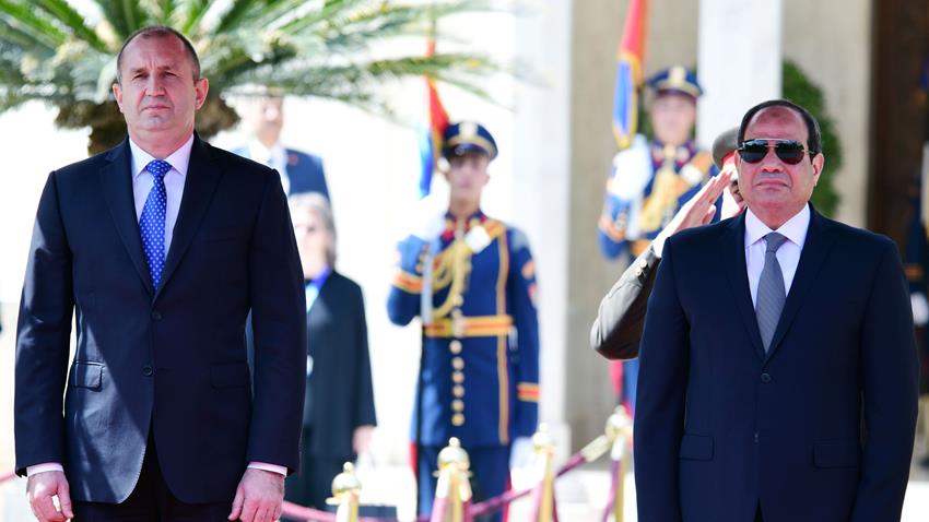 الرئيس عبد الفتاح السيسي وقرينته يستقبلان رئيس جمهورية بلغاريا وقرينته بقصر الاتحادية
