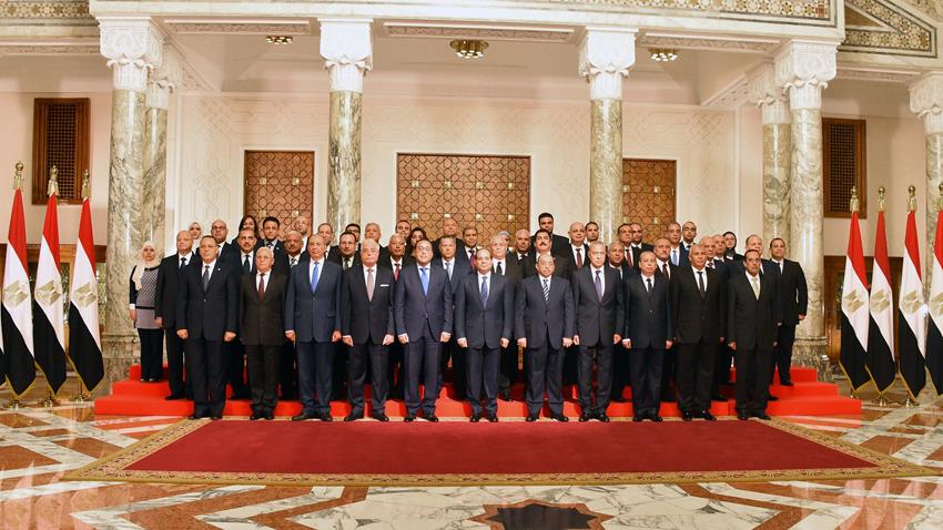 الرئيس عبد الفتاح السيسي يشهد اداء المحافظين الجدد لليمين