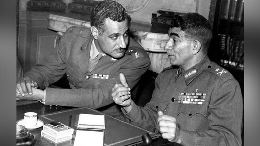 محمد نجيب