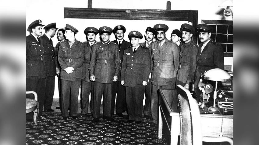 محمد نجيب