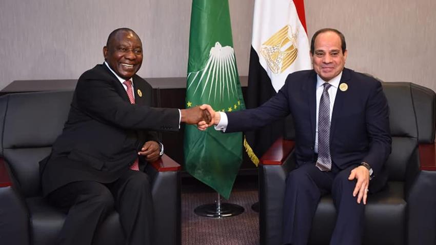الرئيس عبد الفتاح السيسي يلتقي بنظيره الجنوب أفريقي بنيامي في النيجر