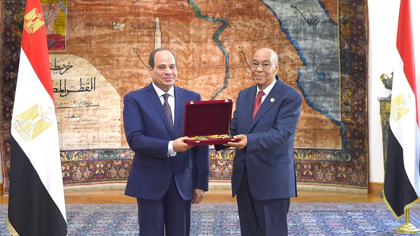 الرئيس عبد الفتاح السيسي يشهد حلف اليمين لرئيس هيئة قضايا الدولة