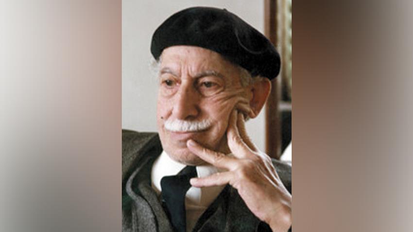 حسين توفيق الحكيم