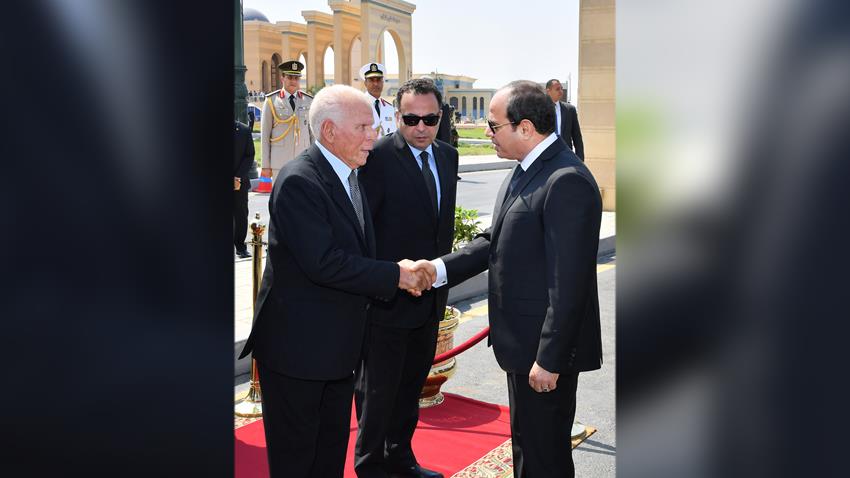 الرئيس عبد الفتاح السيسي يتقدم الجنازة العسكرية للفريق إبراهيم عبد الغفور العرابي