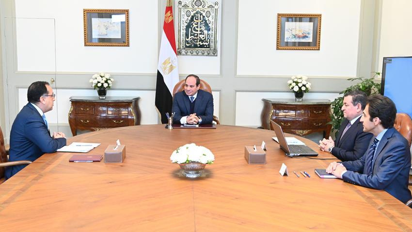 El-Sisi Meets PM and Minister of Information