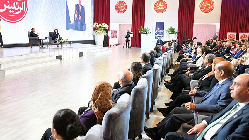 جلسة أسأل الرئيس بالمؤتمر الخامس للشباب
