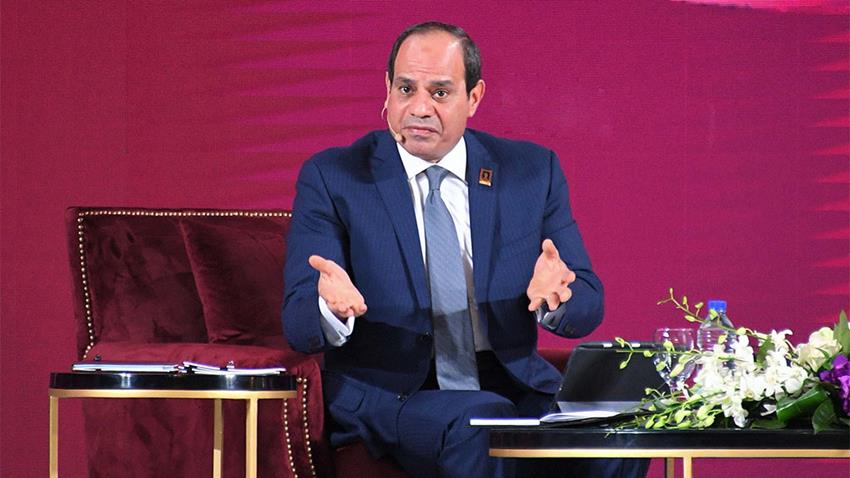 جلسة أسأل الرئيس بالمؤتمر السادس  للشباب