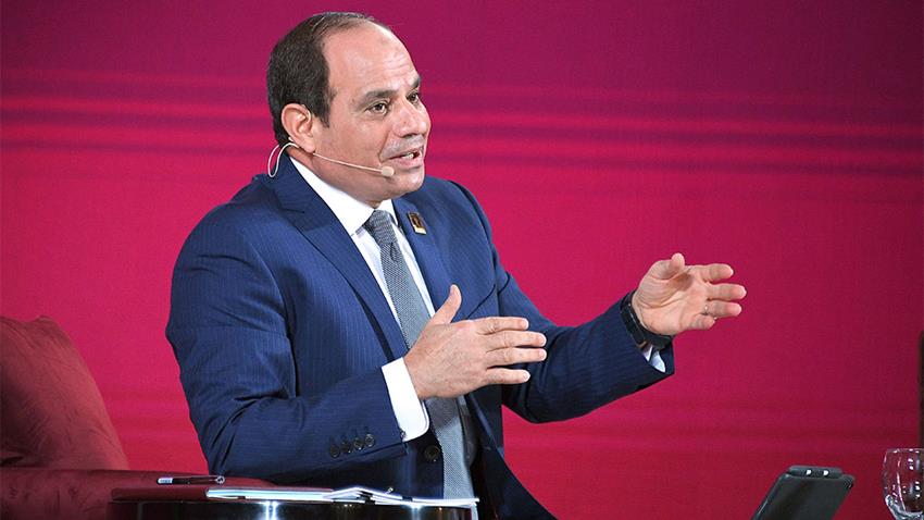 جلسة أسأل الرئيس بالمؤتمر السادس  للشباب
