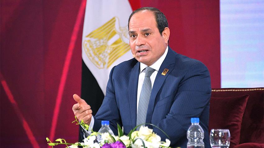 جلسة أسأل الرئيس بالمؤتمر السادس  للشباب