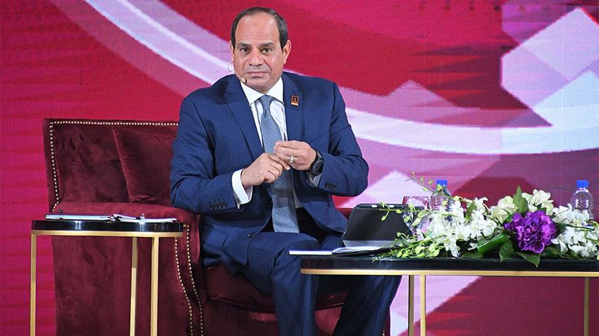 جلسة أسأل الرئيس بالمؤتمر السادس  للشباب