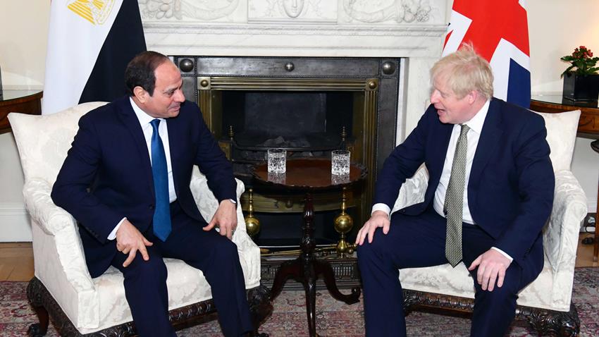 الرئيس عبد الفتاح السيسي يلتقي رئيس الوزراء البريطاني بلندن