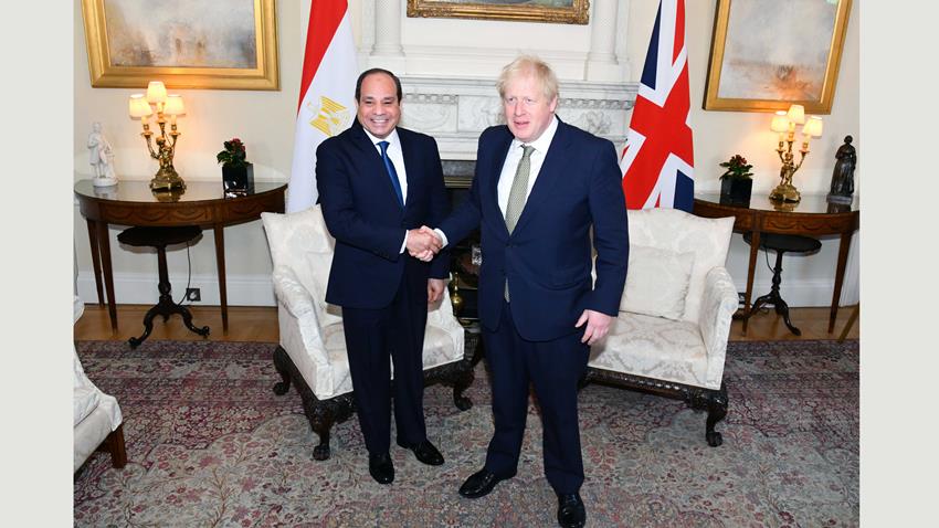 الرئيس عبد الفتاح السيسي يلتقي رئيس الوزراء البريطاني بلندن