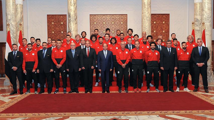Le président Al-Sissi accueille l'équipe national participant à la Coupe du Monde (Russie 2018)