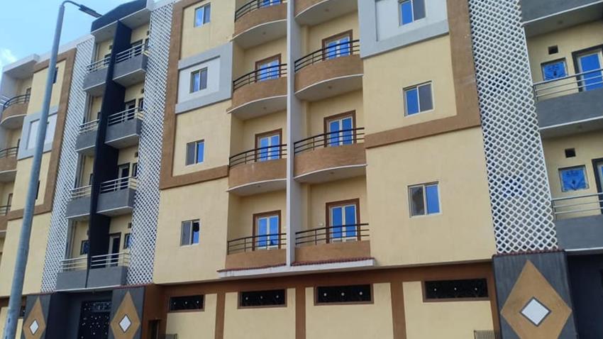 عمارات سكنية بقرية دقهلة بمركز الزرقا