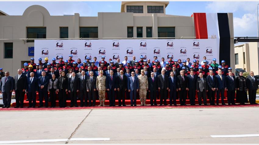 El-Sisi Opens Military Factory 300